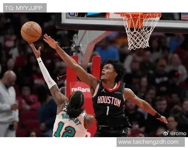 莫兰特炫技闪避封盖：空中拉杆上篮引爆激情